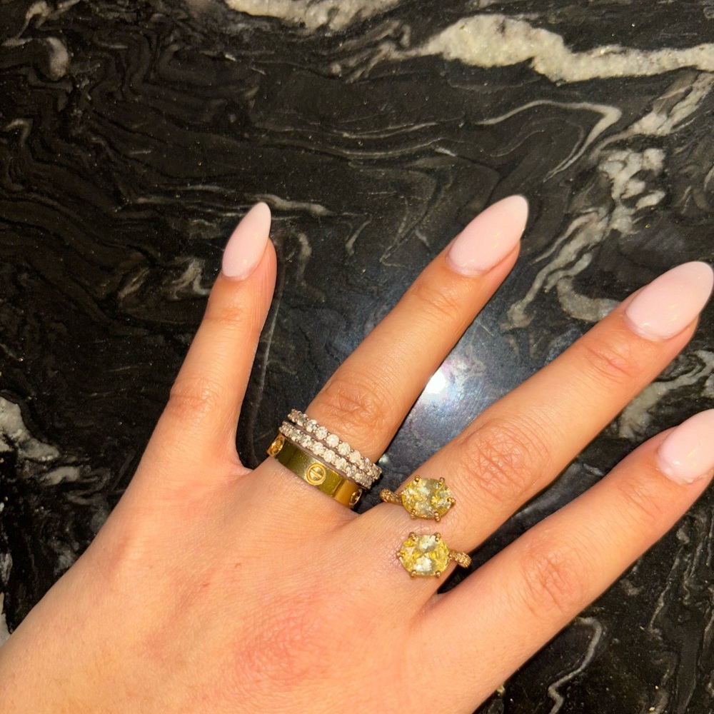 Judith Ripka canary yellow diamond ring
